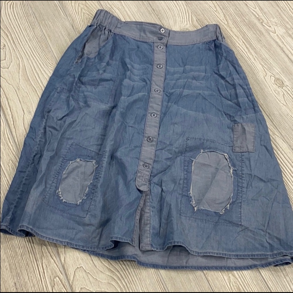 WILDFOX Distressed Chambray Skirt - sz S